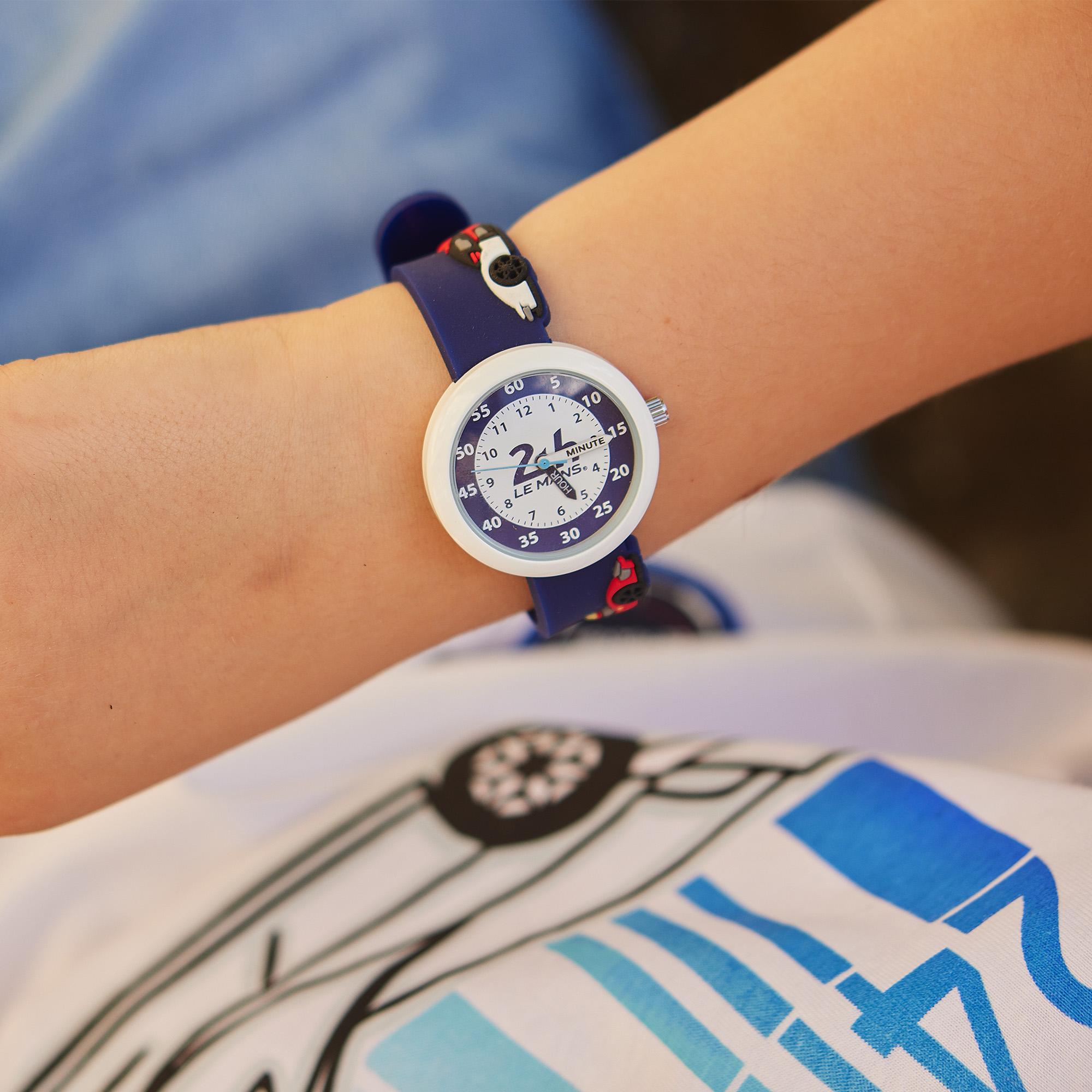 montre enfant voiture de course